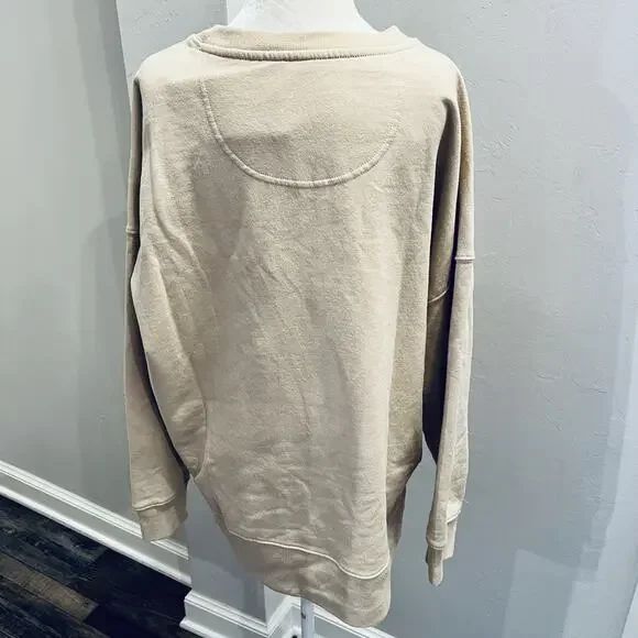 Whitney Houston Oversized Graphic Crewneck Pullover Women's size M (A0126) - Picture 3 of 4